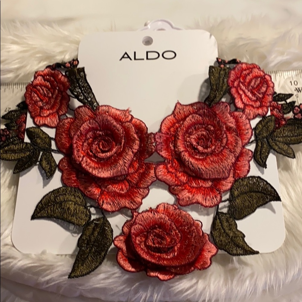 Aldo Flower Choker